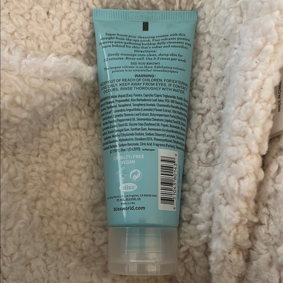 NWT Bliss Micro Magic Skin-Renewing Scrub - Picture 2 of 2